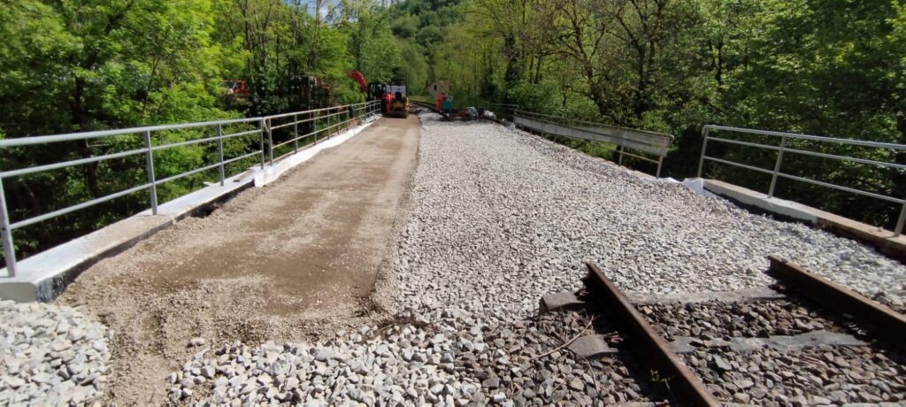 Reprise d’étanchéité ouvrage d’art (terrassement, pose étanchéité remblaie conforme au exigence SNCF )